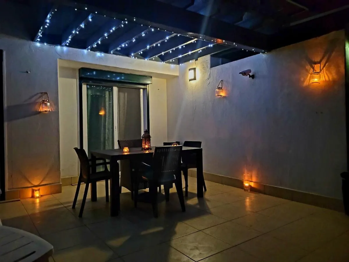 Promenade Paradise Apartment Σαν Μιγκέλ ντε Αμπόνα